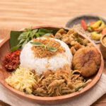 Nasi Uduk Ayam Suwir