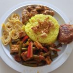 Nasi Kuning komplit